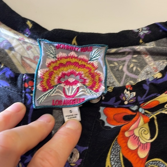 Johnny Was Pottery Henley 3/4 Sleeve Floral Print Tee Shirt - Picture 8 of 10